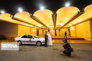 جشن بزرگ ازدواج دانشجویی